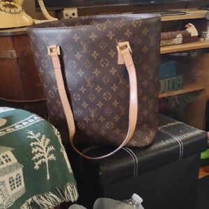 Louis Vuitton Monogram Tote Bag